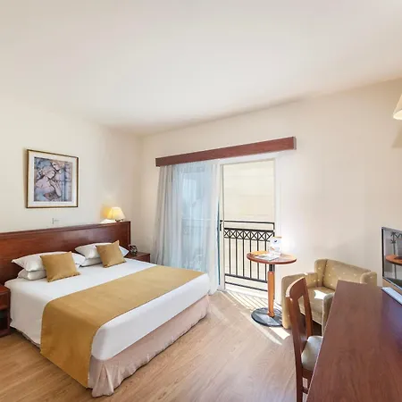 Kapetanios Hotel