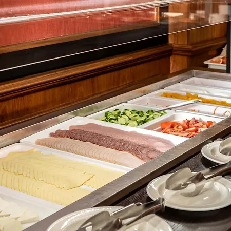 Hotel Kapetanios Lemesos