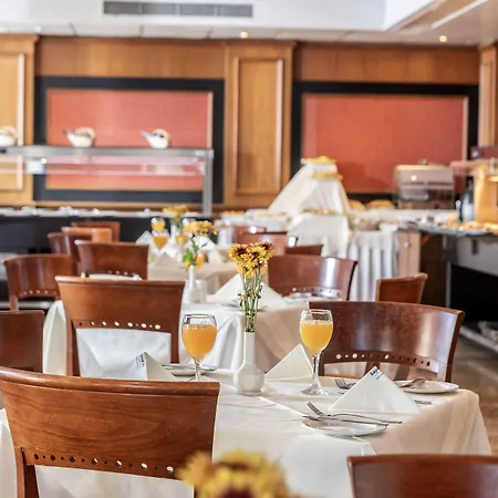 Hotel Kapetanios 3*