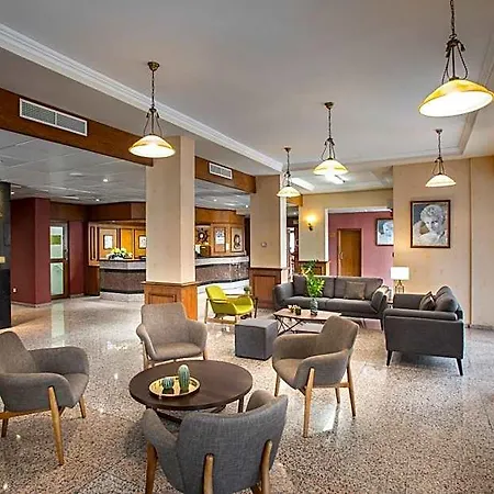 Kapetanios Hotel 3*