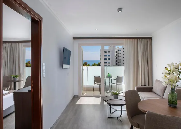 Kapetanios Hotel Limassol