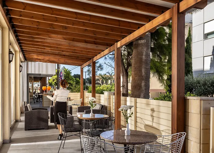 Hotel Kapetanios Lemesos