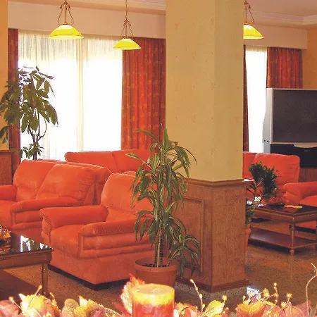 Kapetanios Отель 3*